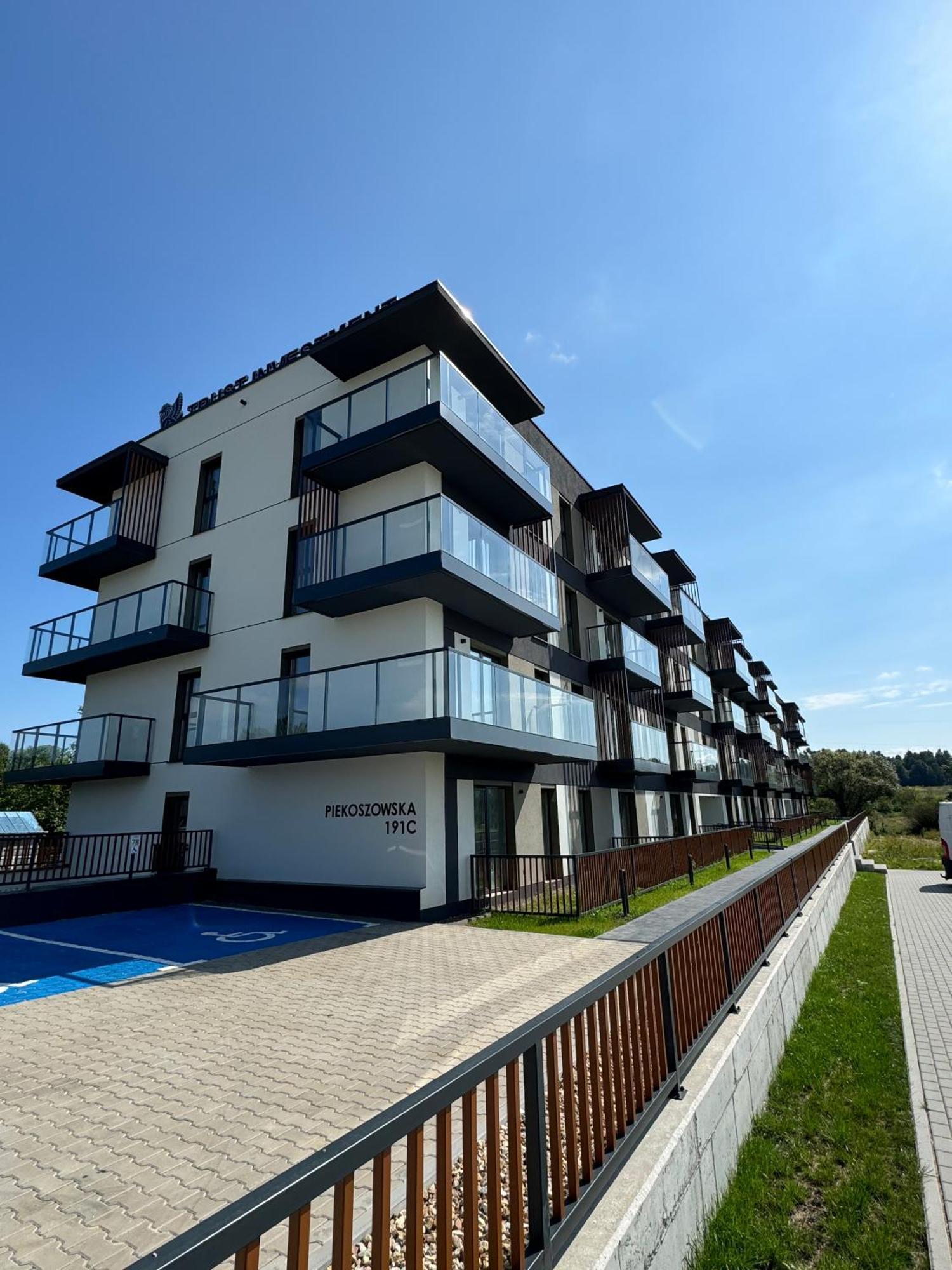 Premium No 5 - Faktura Vat - Targi - Parking - Blisko Terenow Zielonych - New Apartment